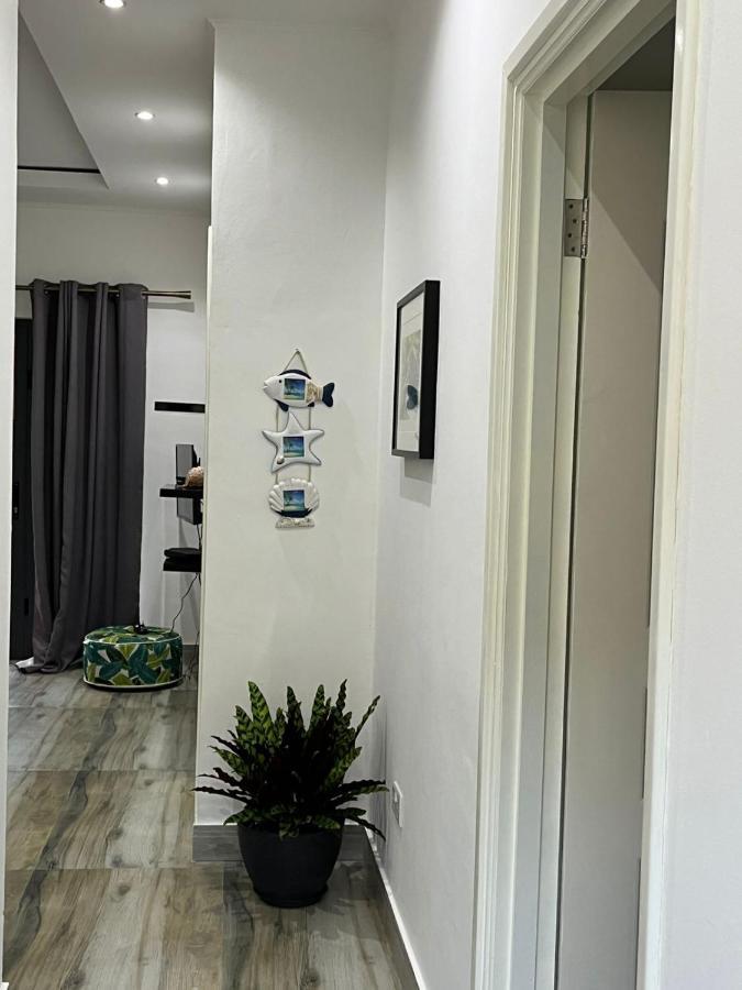 Jasmine Stay Self-Catering Apartments Victoria Eksteriør billede